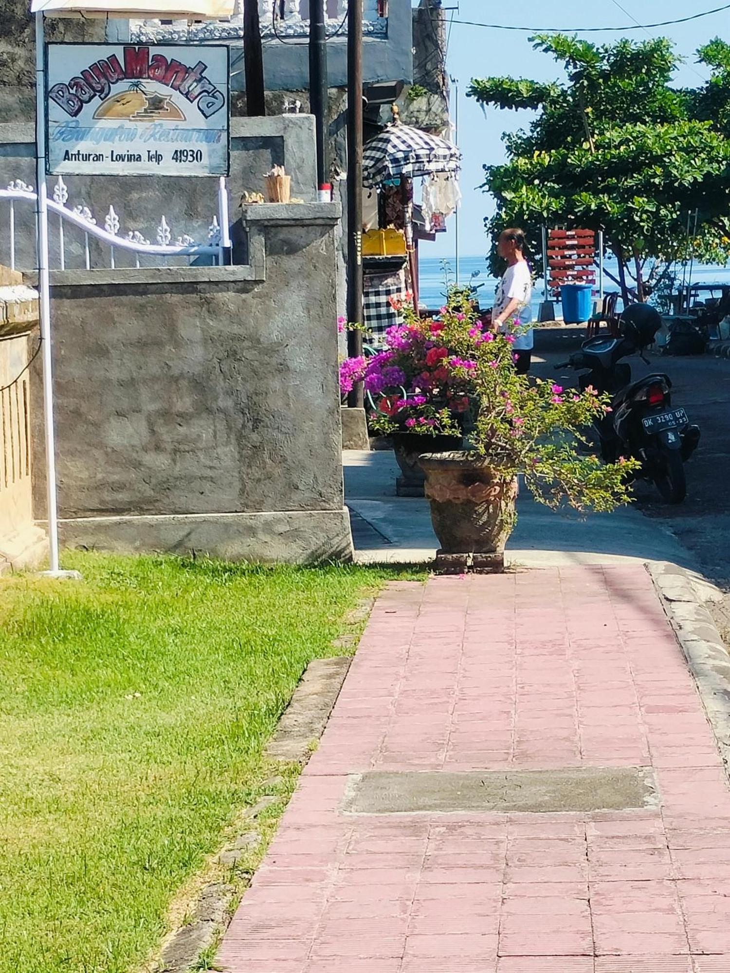 Bayumantra Bungalows Lovina Esterno foto